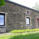 En Face Du Marronnier Bed & Breakfast *