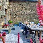 En Face Du Marronnier Cornimont
