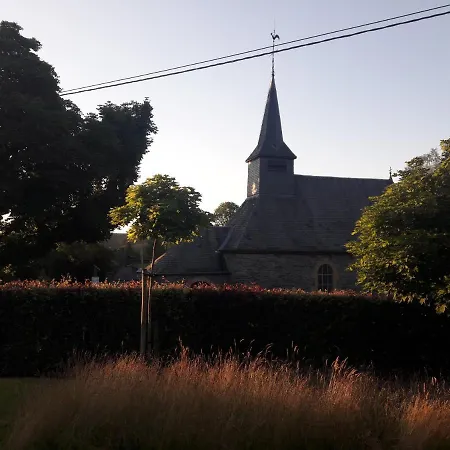 En Face Du Marronnier B&B