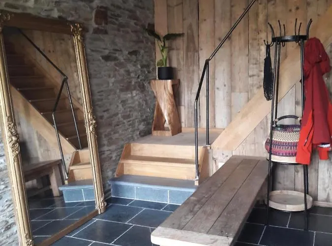 Panzió En Face Du Marronnier