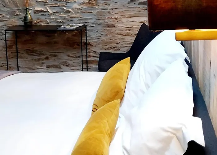 En Face Du Marronnier * Cornimont